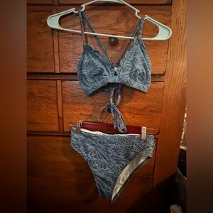 Cupshe Blue Floral Bikini Set